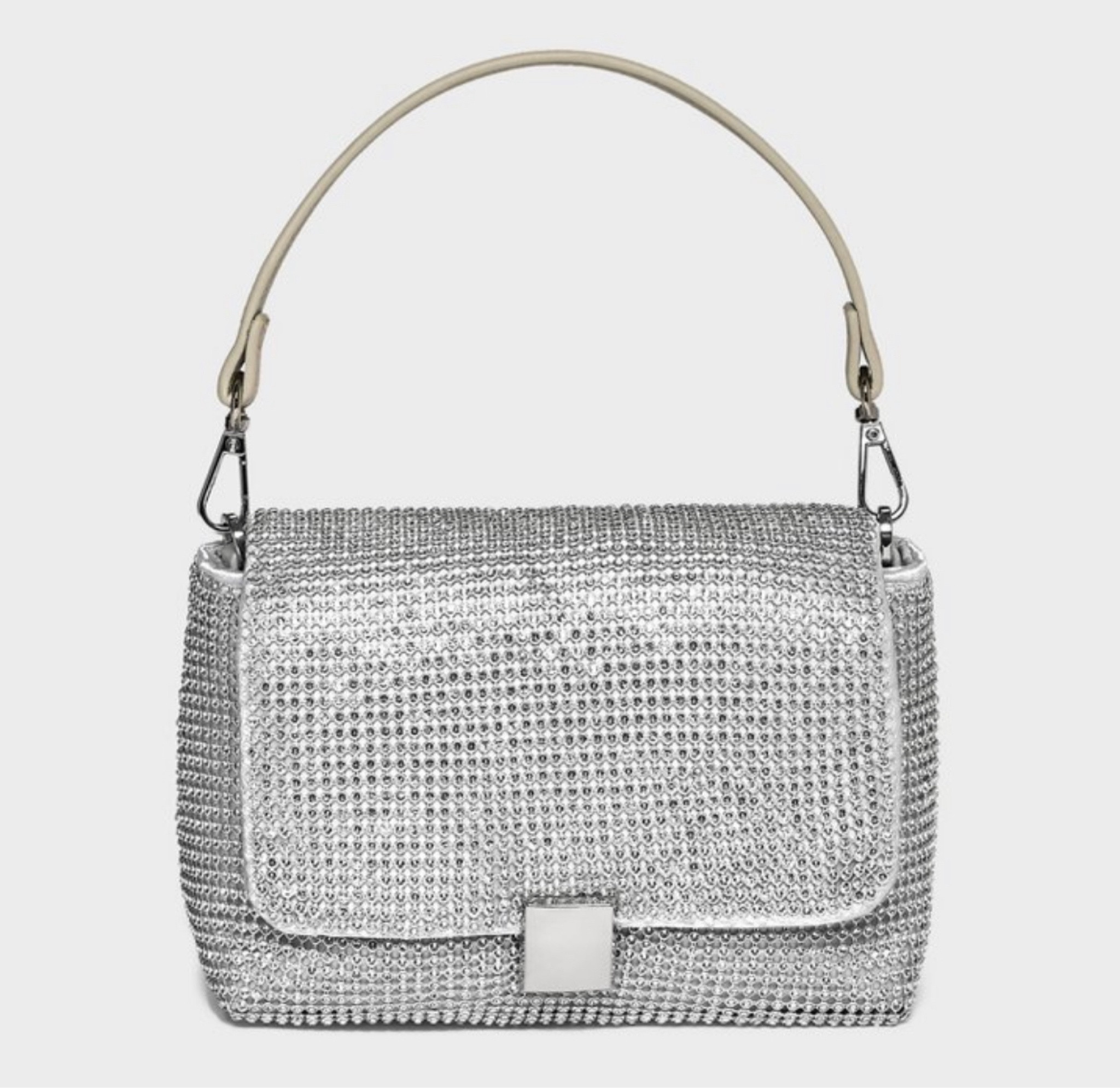 This photo doesn’t do the bag justice. I’ll post the video that I took of it. Handbag style for your holiday outfits 🤩

Affordable bag, holiday outfits, sparkle bag, Christmas outfits, outfit idea, it bag, sparkly handbag

#LTKHoliday #LTKSeasonal #LTKitbag