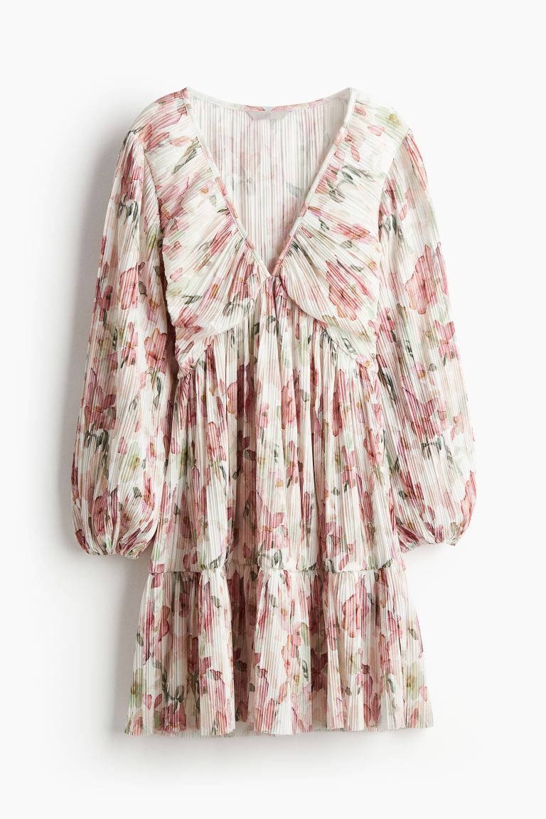 Plissé dress | H&M (UK, MY, IN, SG, PH, TW, HK)