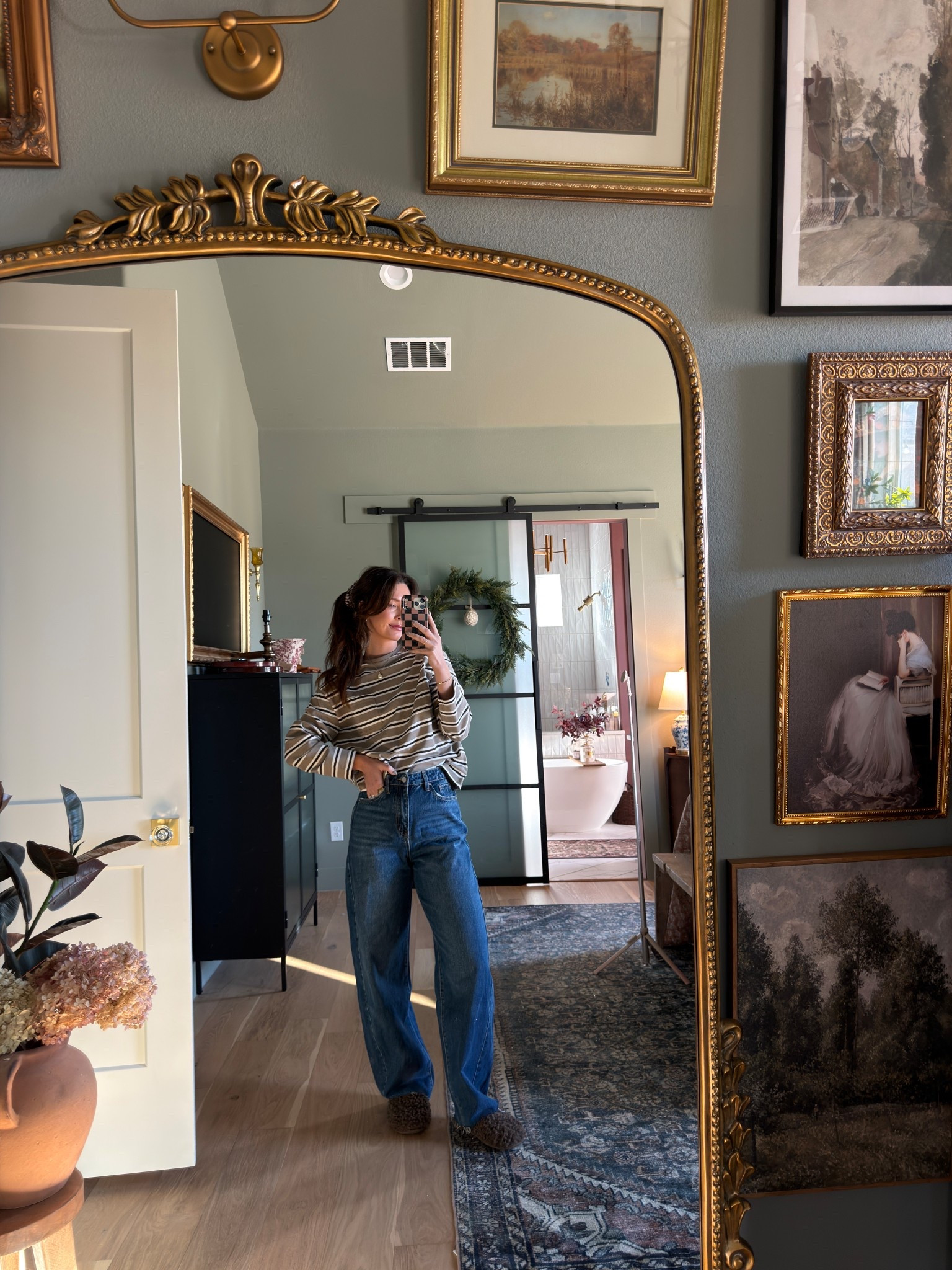 Bedroom items and OOTD

#LTKgrwm #LTKootd #LTKdayinmylife