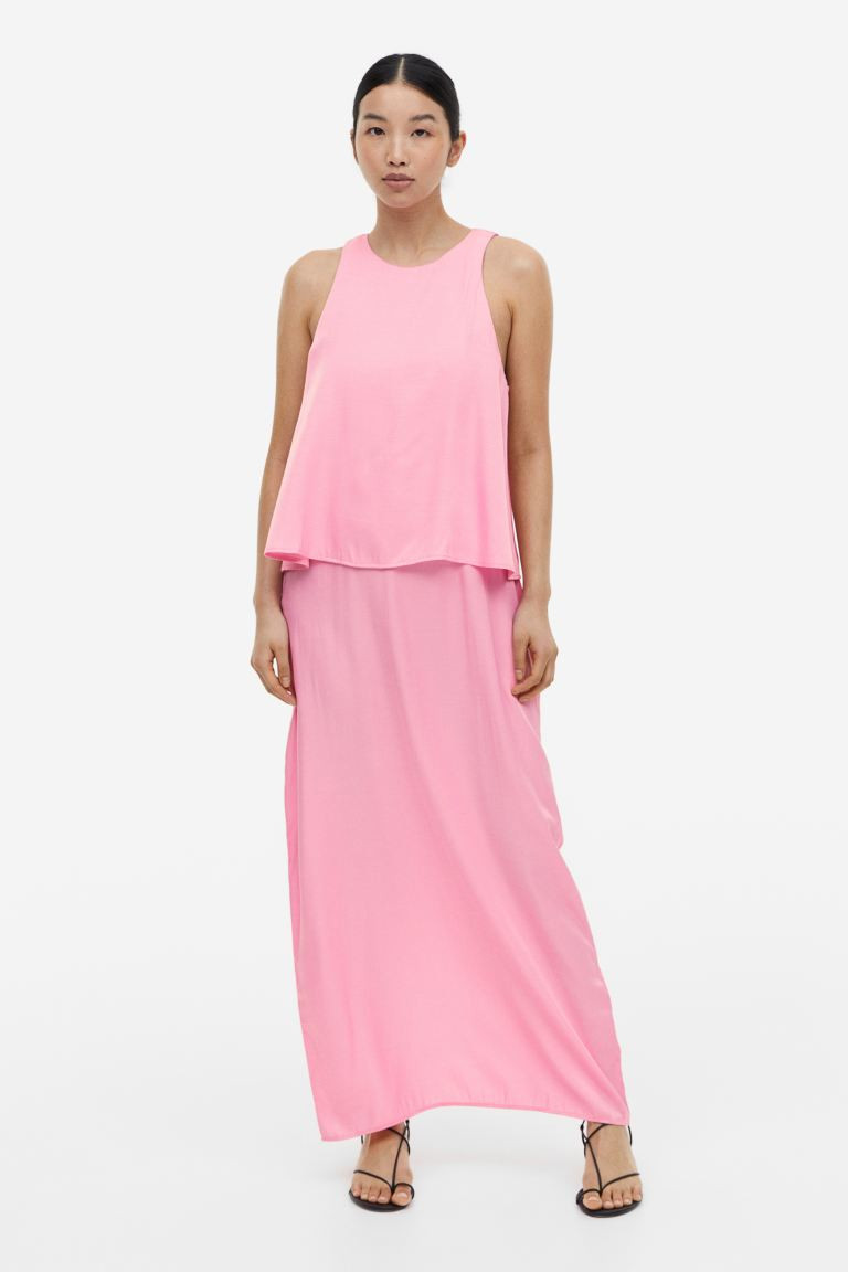 MAMA Sleeveless Nursing Dress | H&M (US + CA)