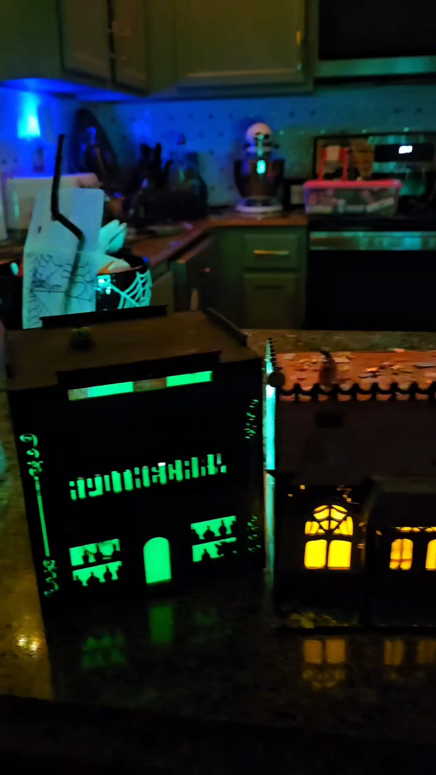 Last minute halloween paint party!Bonus! Its all on sale!!!!!

#LTKHalloween #LTKKids #LTKFamily