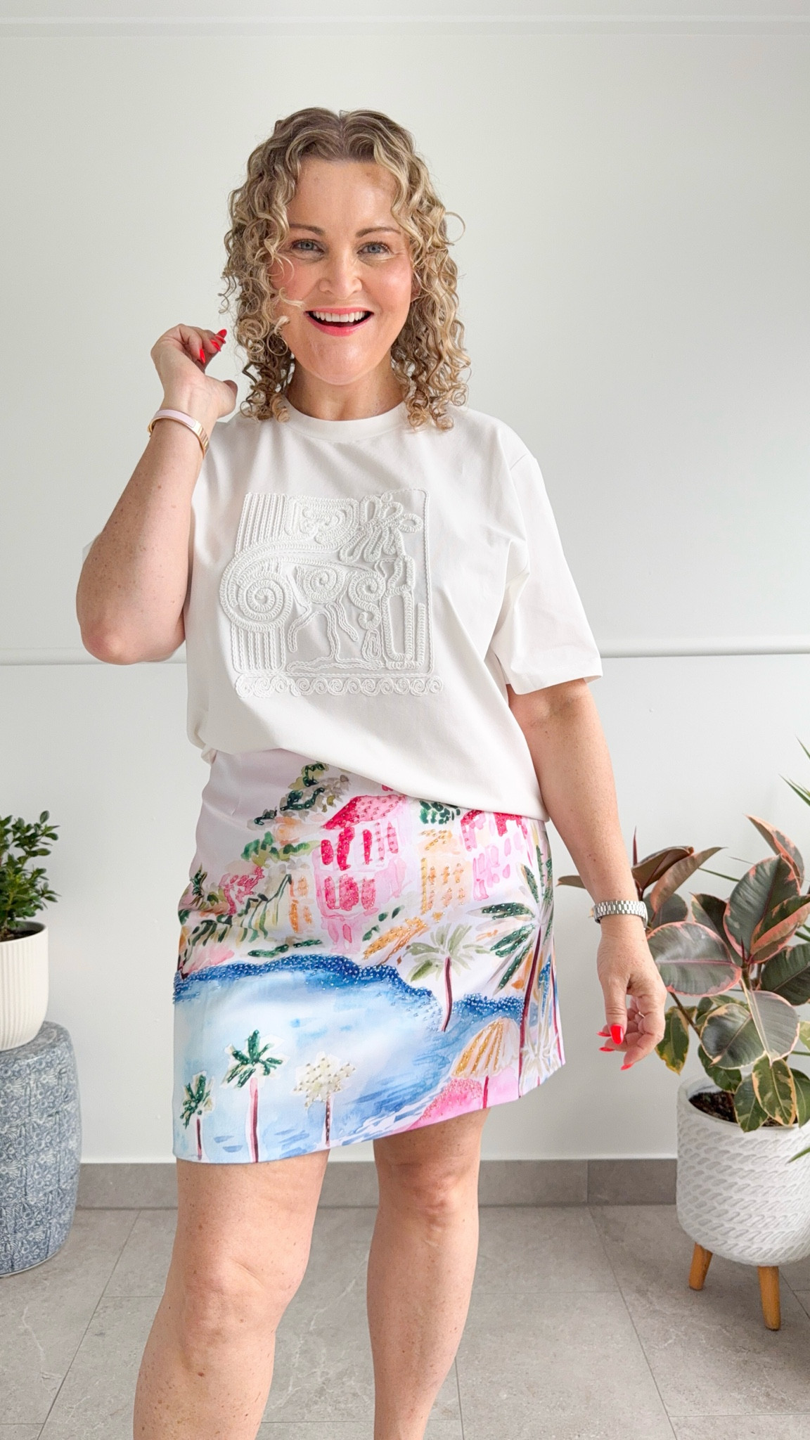 My current favourite festive fit. The skirt features a gorgeous print, with beading also forming part of it. At 164cm tall, it’s a great length. I’ve paired it with a white tshirt for a fun casual chic look. I’m wearing a size 12 in the tshirt and a size 14 in the skirt. Both pieces are linked below. 

#LTKover50style #LTKsummer #LTKaustralia