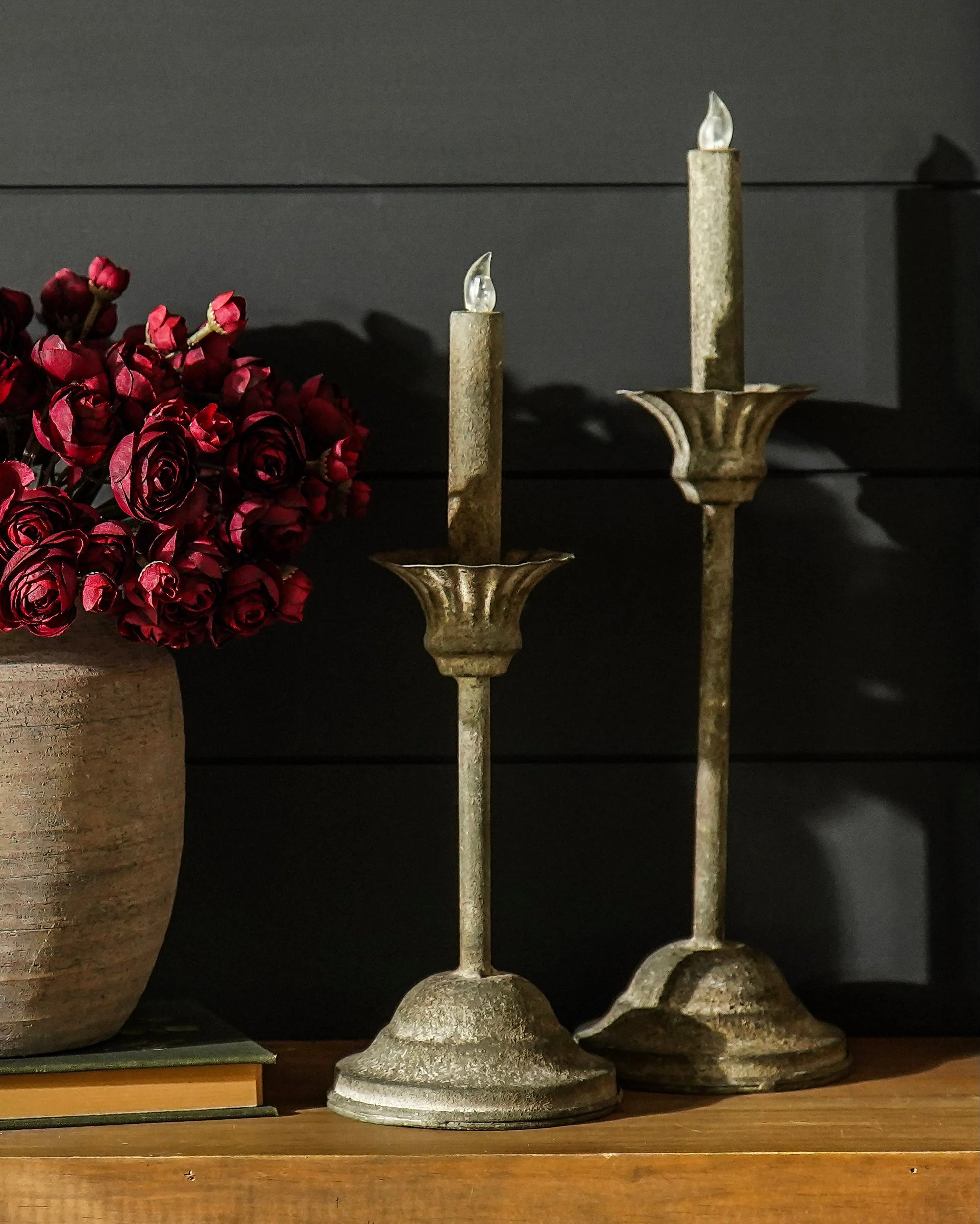 Ester Vintage Timer Iron Candle | MJHome