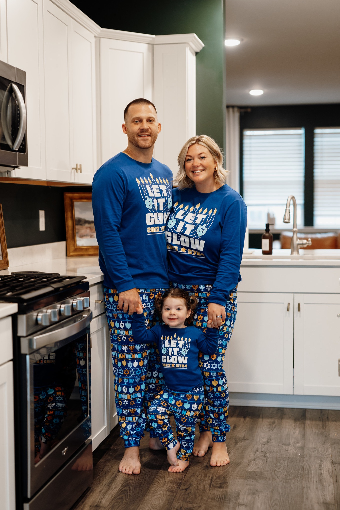 This is your sign to order your holiday pajamas before they sell out ✨

Comfy matching family pajamas for Hannukah & Christmas available on Children’s Place now 🎁





#LTKSeasonal #LTKHoliday #LTKfamily