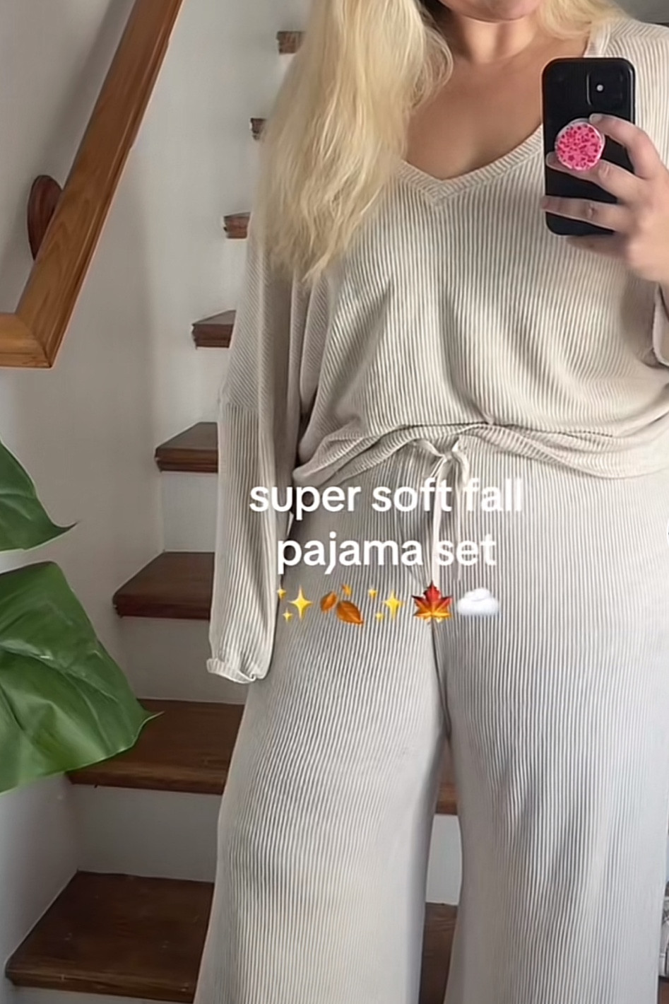 I am obsessed with this oatmeal super soft pajama set for fall! It’s so cozy and feels like cashmere 

#LTKSeasonal