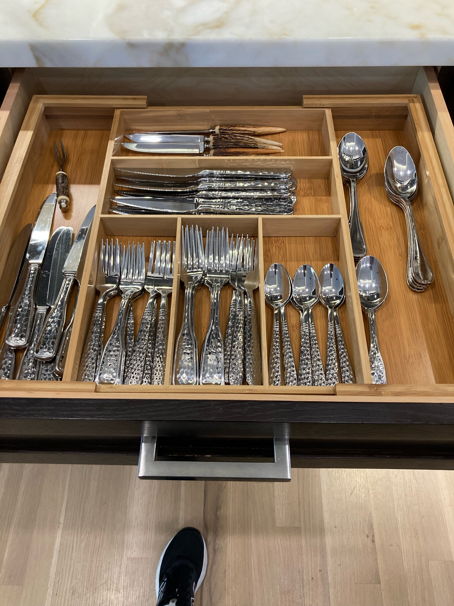 Perfect organizer for flatware, and it’s  sustainable as it’s made from bamboo! 