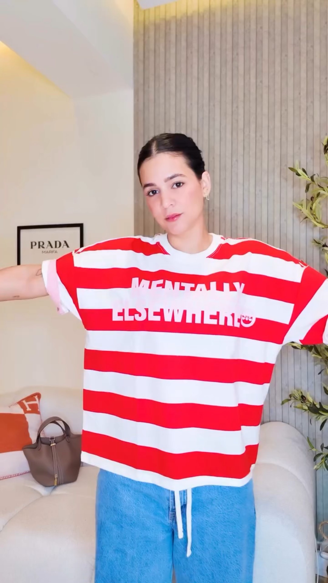 Comment para enviarte el link 🫰🏻✨

✨ Si amas los t-shirts oversize pero también quieres llevarlos tipo crop top… hermana, este truco te va a encantar 💕
Un fashion find de Amazon que transforma tu look en segundos, sin tijeras ni costuras 🙌🏼

#AmazonFinds #FashionHack #oversizeteehack #founditonamazonfashion