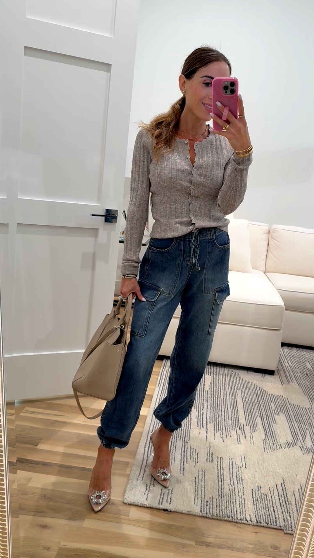 Cute cardigan with scallop edge denim joggers size xxs petite friendly 

#LTKPetite #LTKFindsUnder50 #LTKFindsUnder100