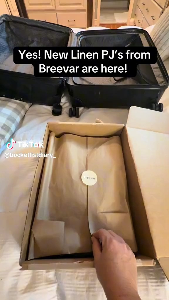 All day Pj's are here! Love these Linen Pajamas!  

 #LTKdayinmylife #LTKOver40 #LTKMidsize