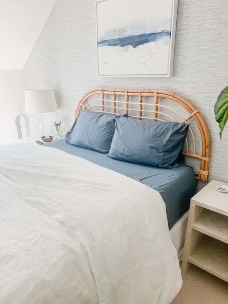 @tuftandneedle is having an awesome sale! Get up to $775 off mattresses and up to 40% off bedding and furniture! Some of my faves are linked below! #ad