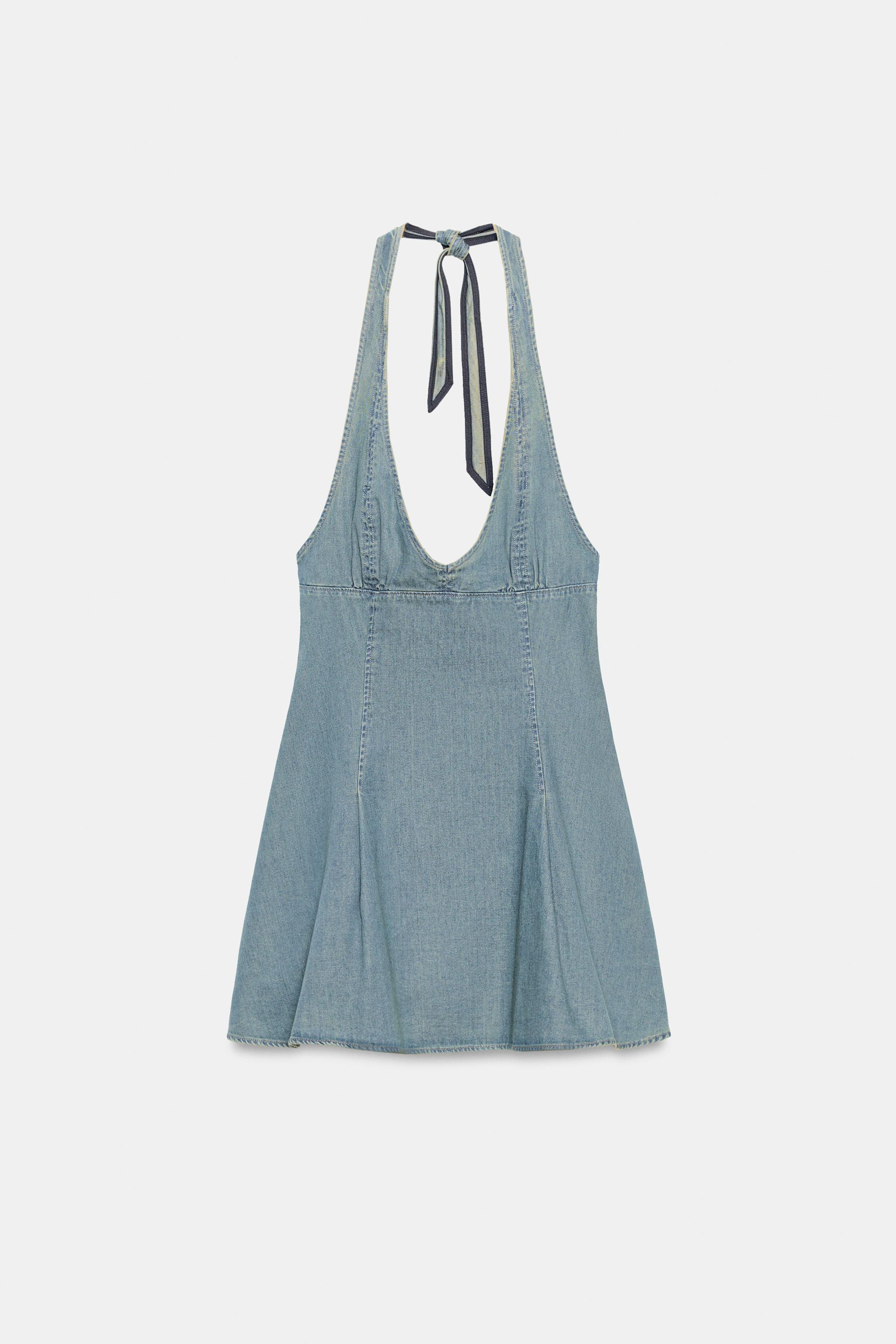 Halter neck dress with V-neckline. Front pleats. Back zip closure and tie at neck.Blue6929/188/40... | Zara US