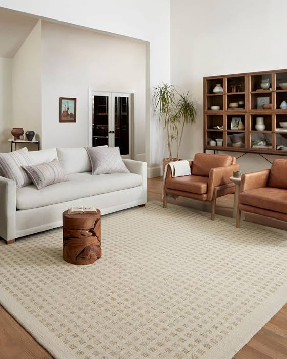 Loloi Chris Loves Julia x Polly Collection POL-01 Ivory/Natural 7'-9" x 9'-9" Area Rug | Amazon (US)