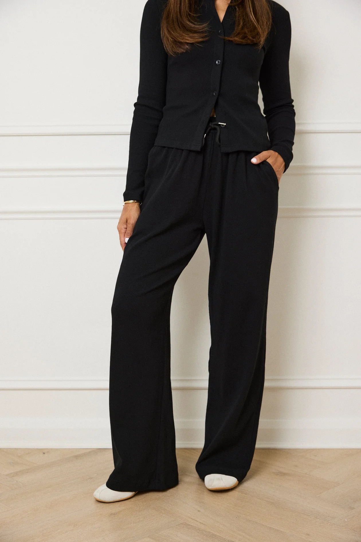 RELAXED RIBBED TROUSER - BLACK | WAT The Brand
