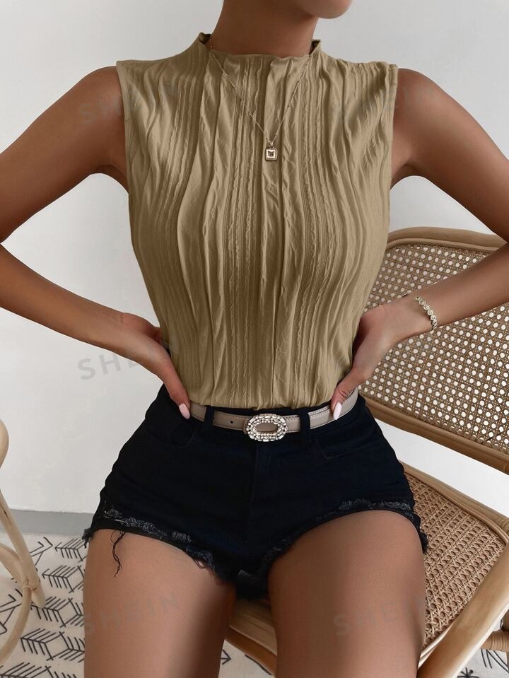 SHEIN Frenchy Slim Fit Textured Tank Top | SHEIN