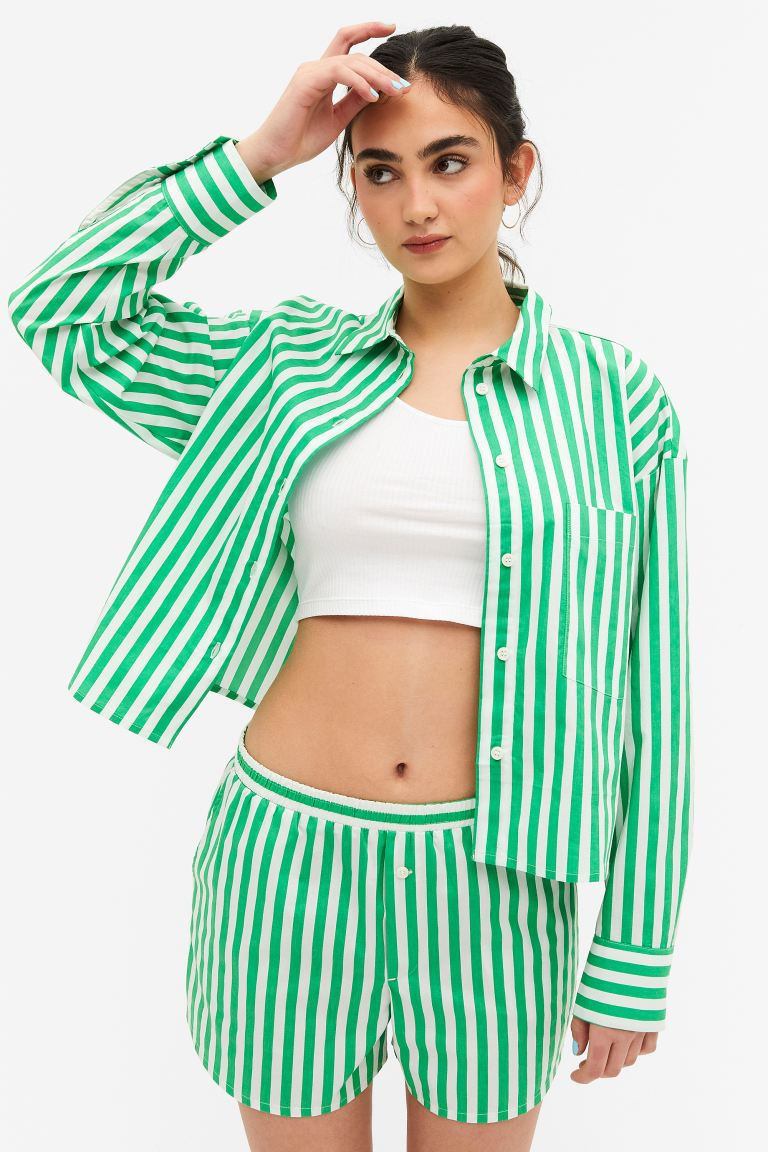Cropped boxy long sleeve shirt | H&M (UK, MY, IN, SG, PH, TW, HK)