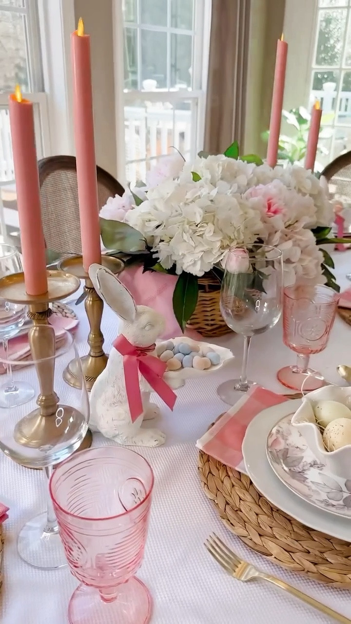 Easter Tablescape 💕

#LTKfamily #LTKSeasonal #LTKhome
