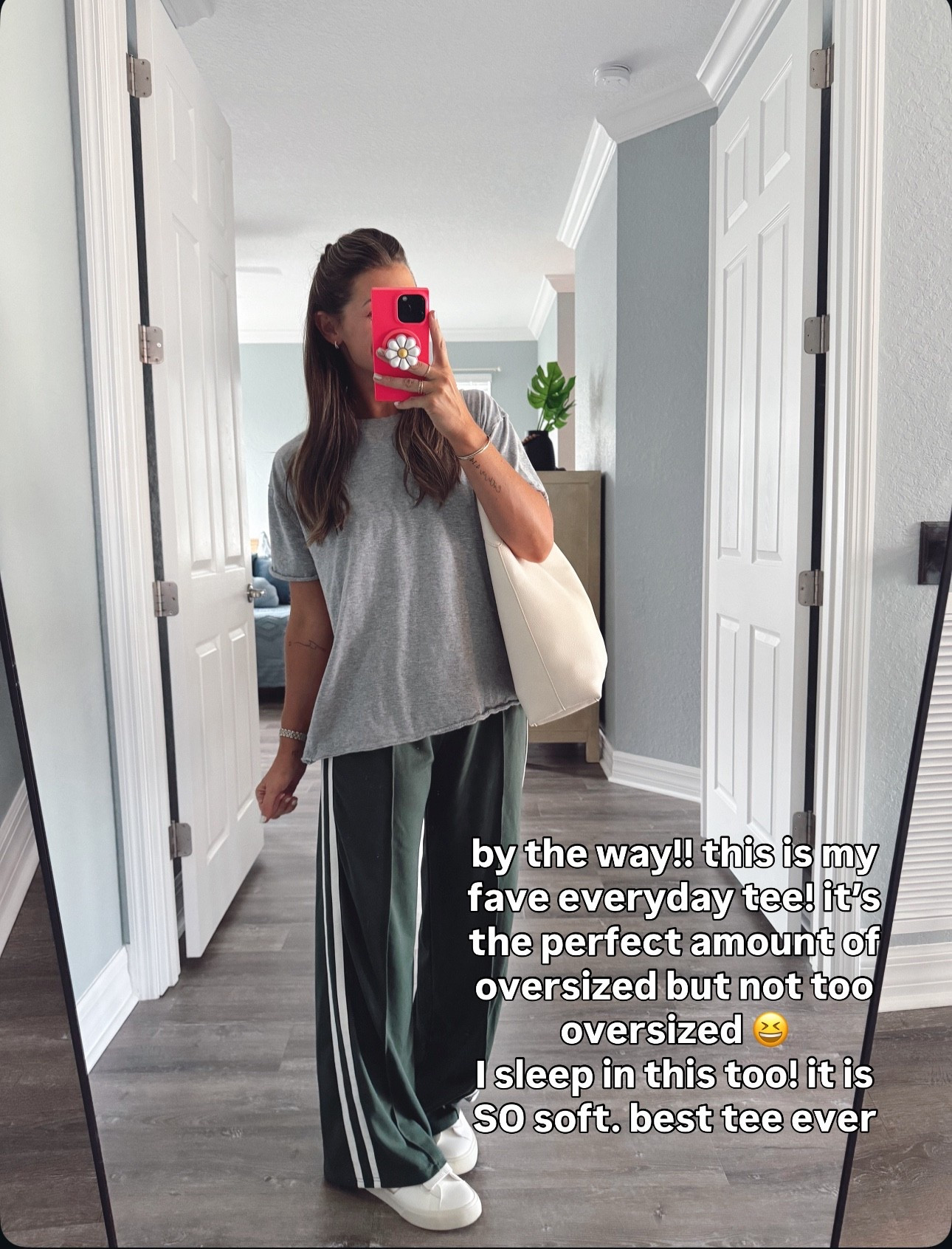 Best tee ever!! In an xs 