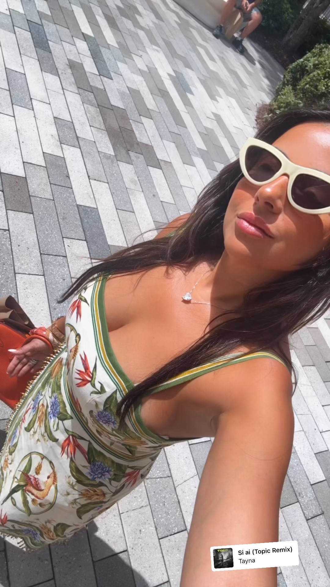 love this dress 🌴