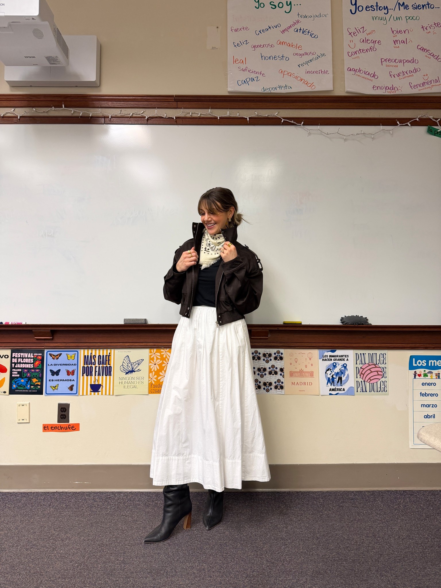 Teacher ootd !

Size M in the jacket 