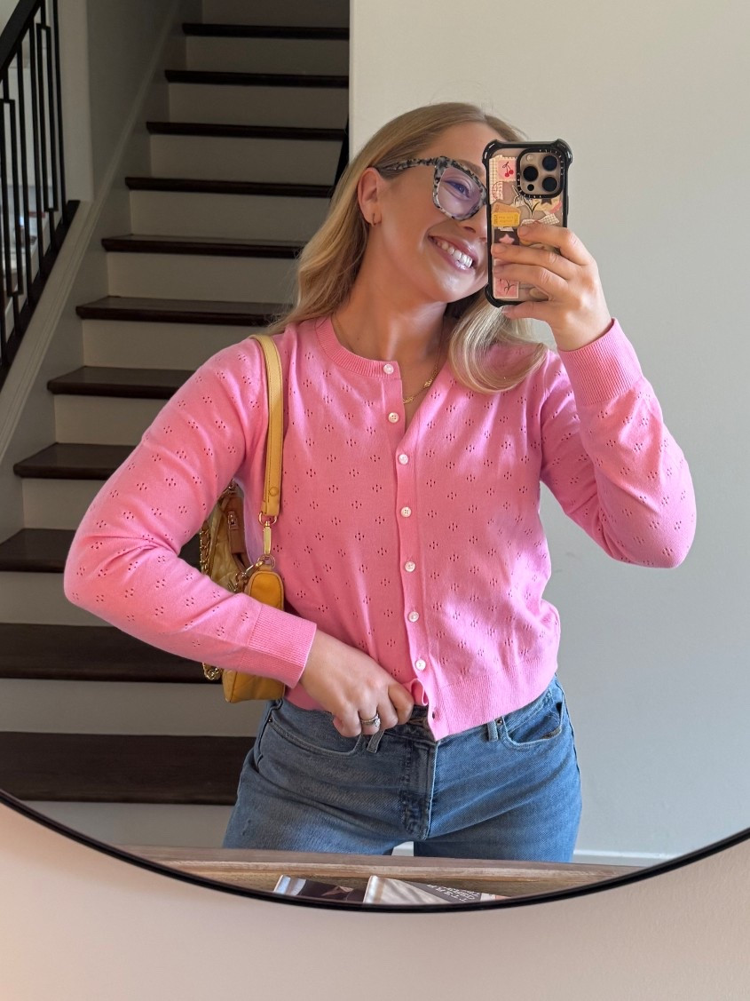 Old navy sale / spring outfit idea 

#LTKootd #LTKSaleAlert #LTKmomlife