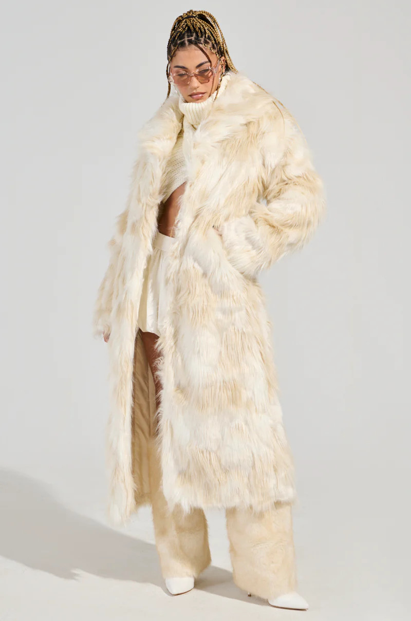 BANKS FAUX FUR COAT | AKIRA