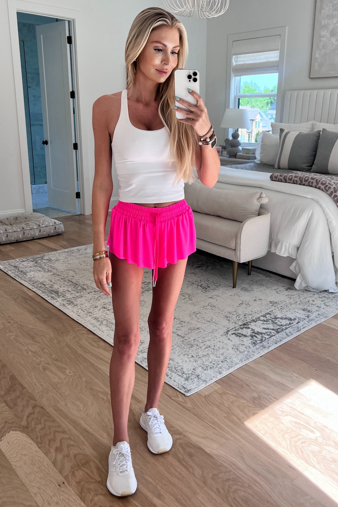 Amazon workout set 
XS in shorts 
Small in top 
Activewear 

#LTKActive #LTKFindsUnder50 #LTKFitness