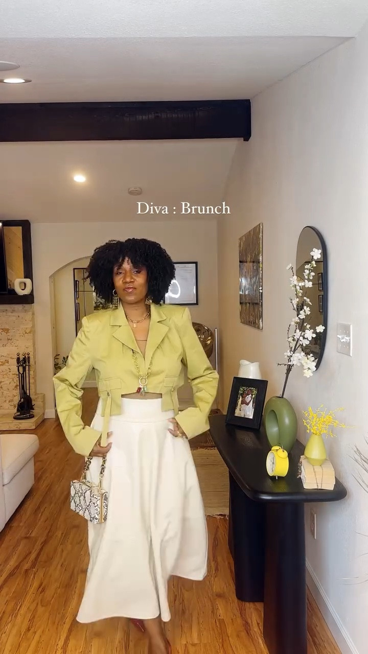 Fall’s must have midi skirt! It comes in two colors! 

When you stop styling your outfits just one way you stretch your wardrobe. Here’s your Fall midi skirt cheat sheet.

Also the style, the cut and the quality of this leather skirt from @__meganrenee___ for @nordstrom is EVERYTHING! My blue body suit is also from her!

Are you team midi or mini skirt?

Comment SHOP below to receive a DM with the link to shop this post on my LTK ⬇ https://liketk.it/4SXhL #ltkstyletip #ltkover40 #ltkmidsize

You can shop all our outfits on @shop.ltk or @shopmy 

#over50style #dallasblogger #midiskirt #fallstyle 

Black woman over 50 styling a midi skirt for fall with sneakers, heels and with mixed print. How to mix prints. How to wear sneakers with a skirt. How to dress over 50



#LTKWorkwear #LTKMidsize #LTKStyleTip