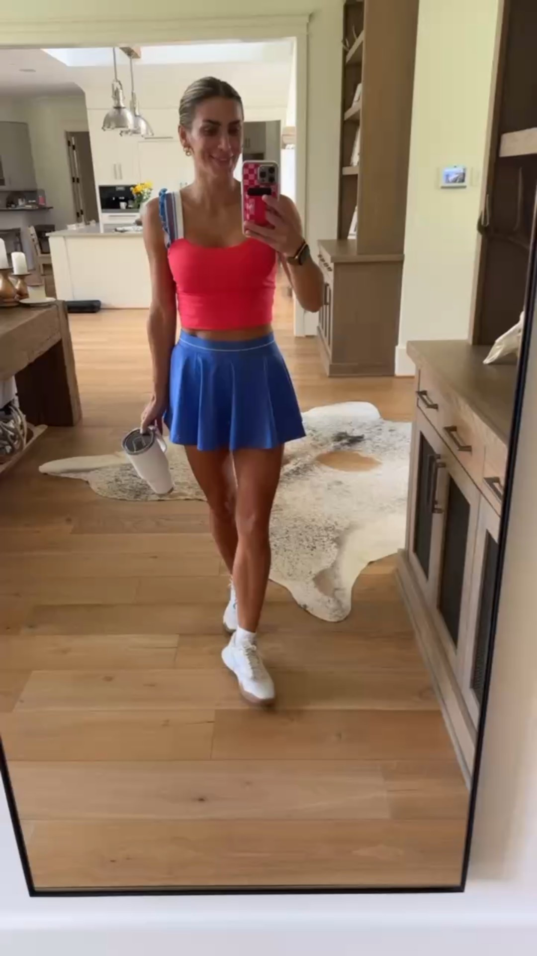 My favorite Amazon find maybe EVER… probably ordering in five more colors!! #AmazonFinds

#LTKActive