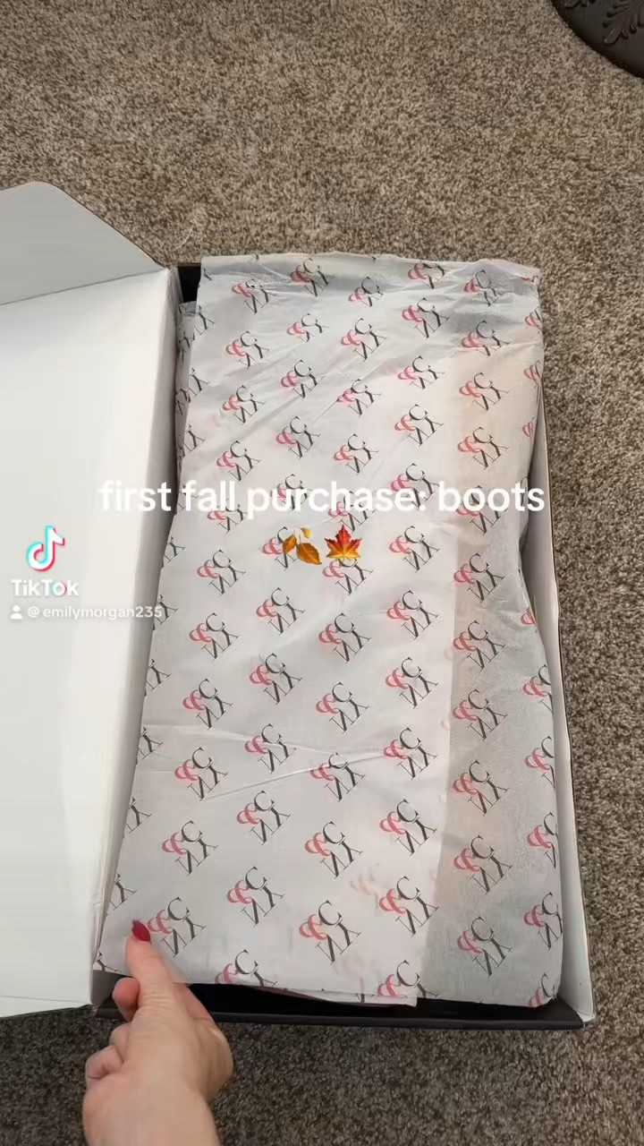 My first fall purchase! 

#LTKShoeCrush #LTKFallSale #LTKSeasonal