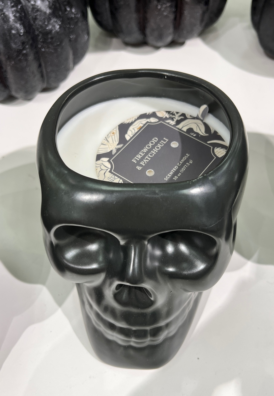 38oz XL Ceramic Skull Figural Candle Black - Threshold™


#LTKhome #LTKSeasonal #LTKHalloween