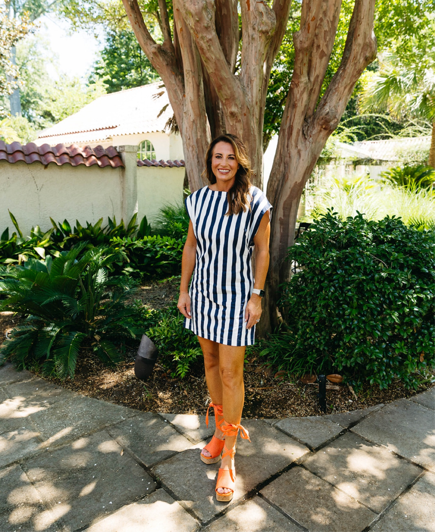 Stripes!! 
Wearing size small. 

Stripes | Striped Dress | Navy | Orange Shoe | Gameday Outfit | Beach Dresses 
#LTKSummer

#LTKOver40 #LTKShoeCrush #LTKU