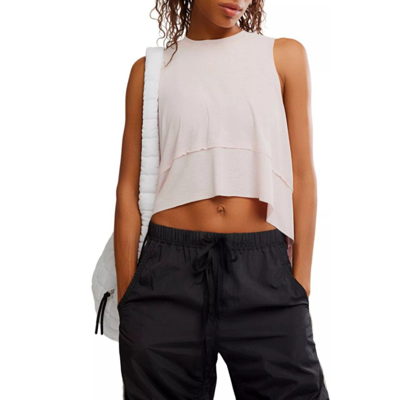 Free People Women's Crop top - Pink - 30C | Depop US