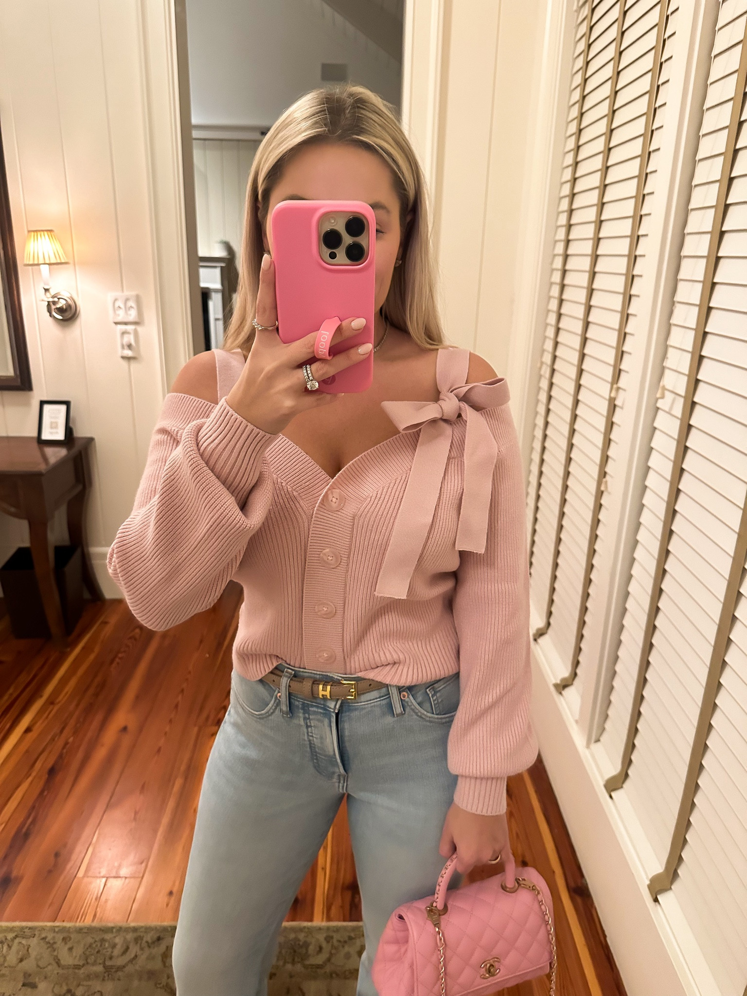 New arrivals from @express
Size small sweater 
Jeans run TTS / wearing regular for length with heeled booties. 

#LTKfindsunder100 #LTKfindsunder50 #LTKworkwear