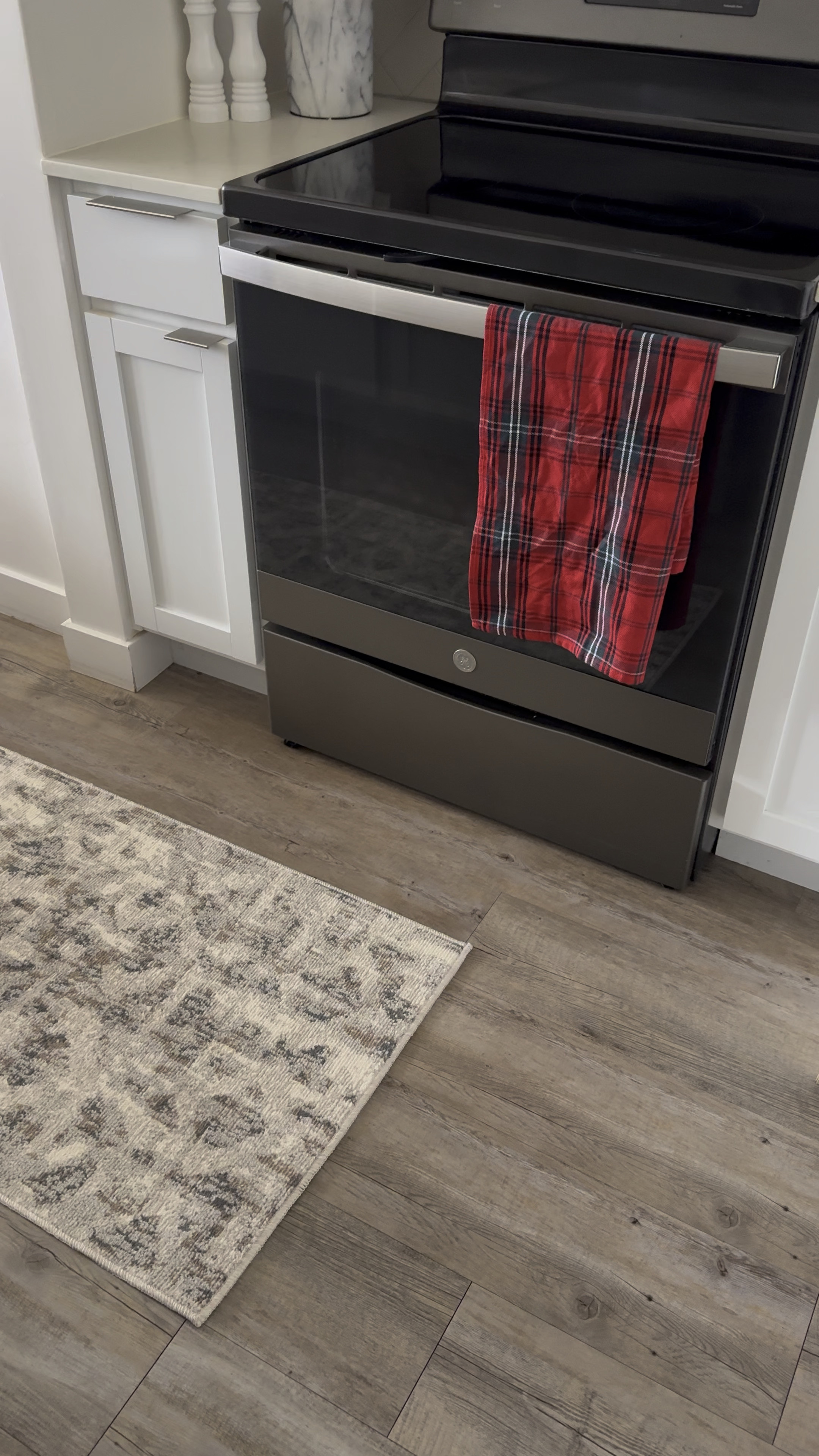 Sharing this cute runner I picked up at Target this week. I love how it adds coziness to our home 🤎

#LTKHoliday #LTKSeasonal #LTKHome