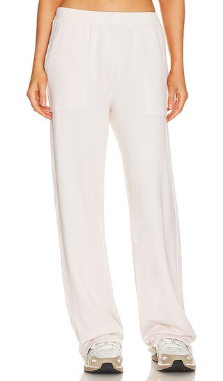 MONROW Fleece Sweatpants in Cream. - size XS | Revolve Clothing (Global)