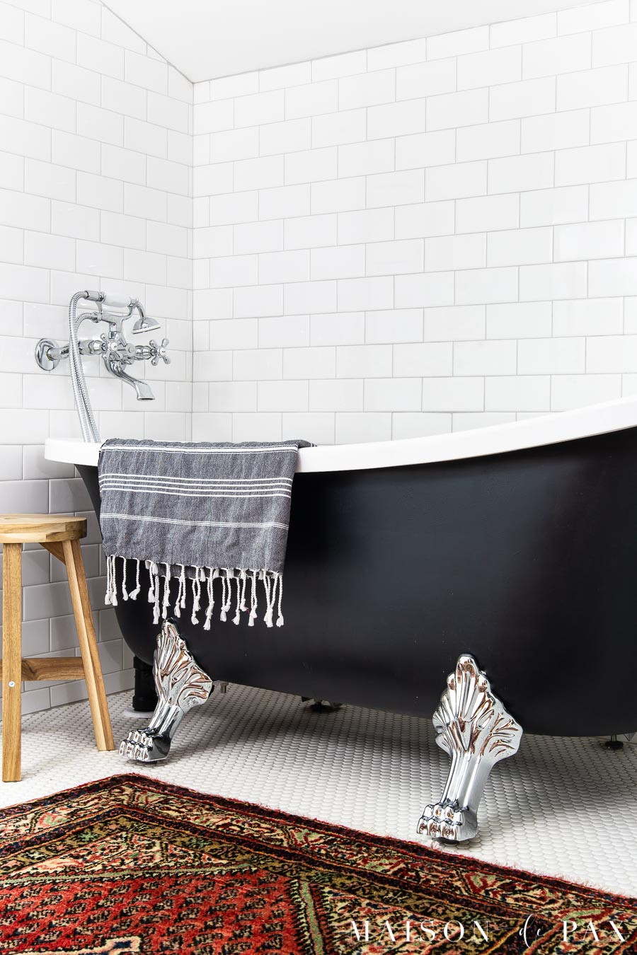 This clawfoot tub makeover shows how paint can completely change a space, and I’ve linked the products and supplies used for this project. 

 #LTKHome