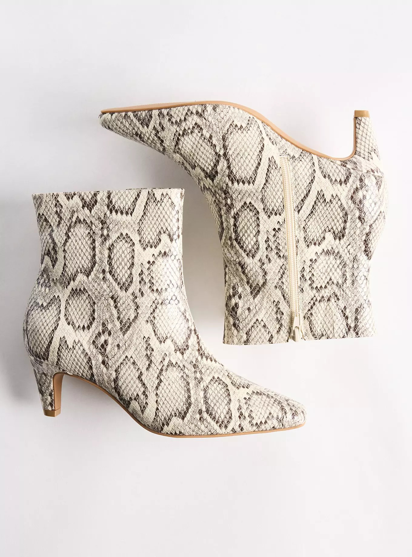 Kitten Heel Bootie (WW) | Torrid (US & Canada)