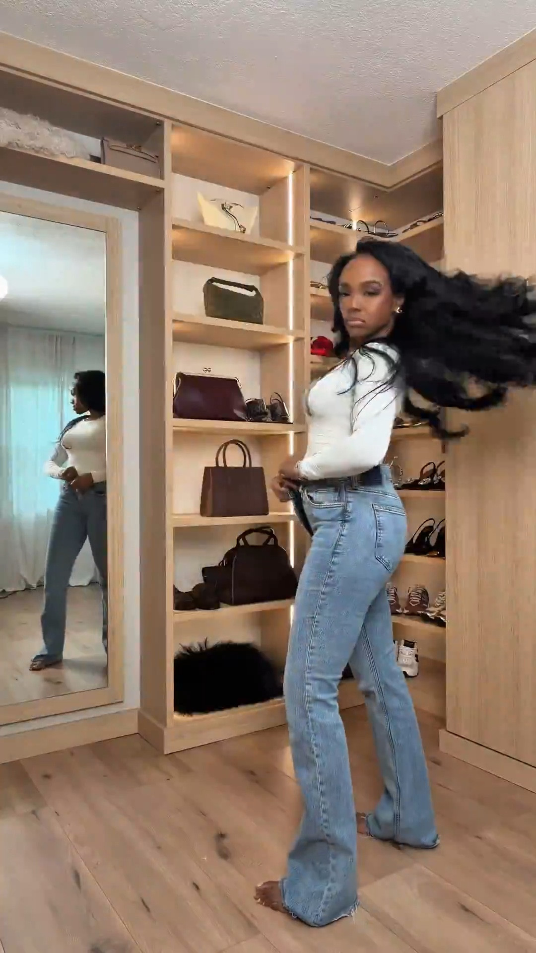 These are the kind of outfits I reach for when I need to look put together without overthinking it. Easy, polished, and realistic for everyday life — school drop-offs, errands, meetings, and everything in between.

Each look is comfortable but still elevated, which is exactly what I want as a busy mom. Think great denim, effortless layers, flattering silhouettes, and pieces that move with you throughout the day. Nothing fussy, nothing complicated — just outfits that work.

What I love most is that every piece here can be mixed and matched with staples you already own. These are true wardrobe builders that make getting dressed easier and faster, while still making you feel confident and pulled together.

Everything is linked below so you can shop each look easily.
If an item shows in a different color, click it — the same silhouette is available in multiple colors.

For reference, I’m wearing a size Small
5’4” | 140 lbs | 36D | 36-27-40

Let me know which look is your favorite 🤍

