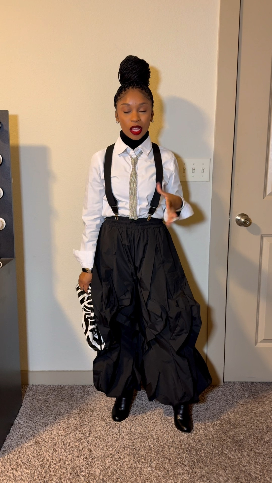 I tagged similar pieces for yall 🖤