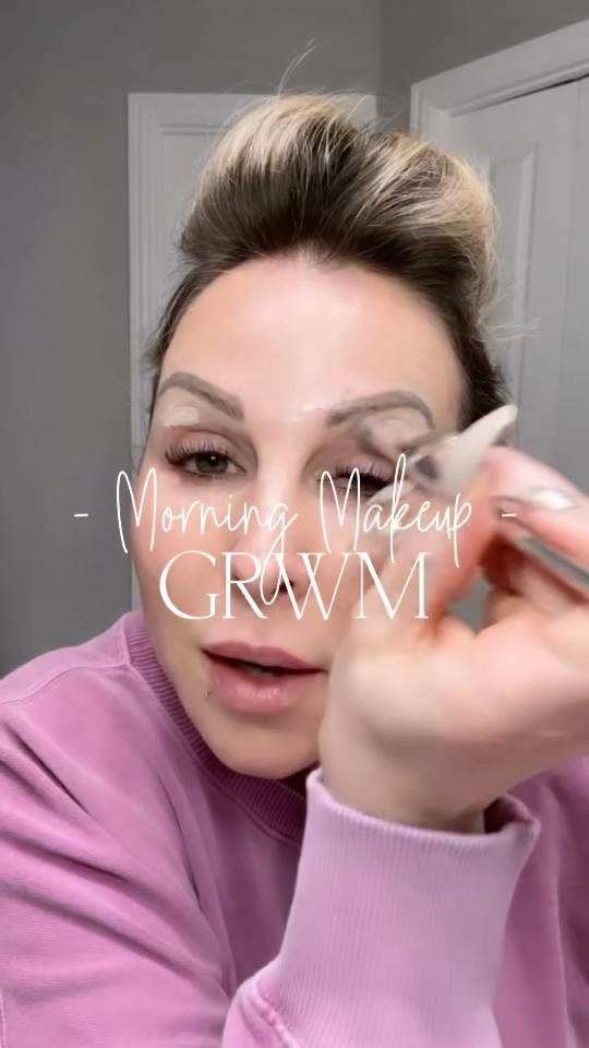 GRWM: morning makeup! 

Beauty, makeup, GRWM, tarte, burgers, concealer, moisturizer, eyeshadow, bronzer, blush, lipstick, lipgloss, style tip

#LTKbeauty #LTKstyletip #LTKFind