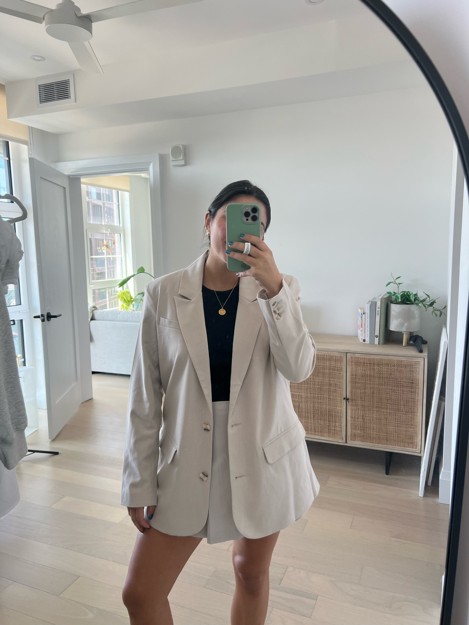Comfy oversized blazer from Abercrombie! Love how comfy and soft this is & the length is so flattering! Really lightweight and greet for spring and summer - wearing an M 

#LTKsalealert #LTKstyletip #LTKGiftGuide