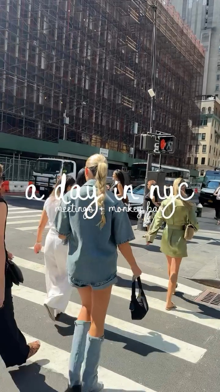 Ootd in NYC 🍎

#LTKTravel #LTKStyleTip #LTKSeasonal