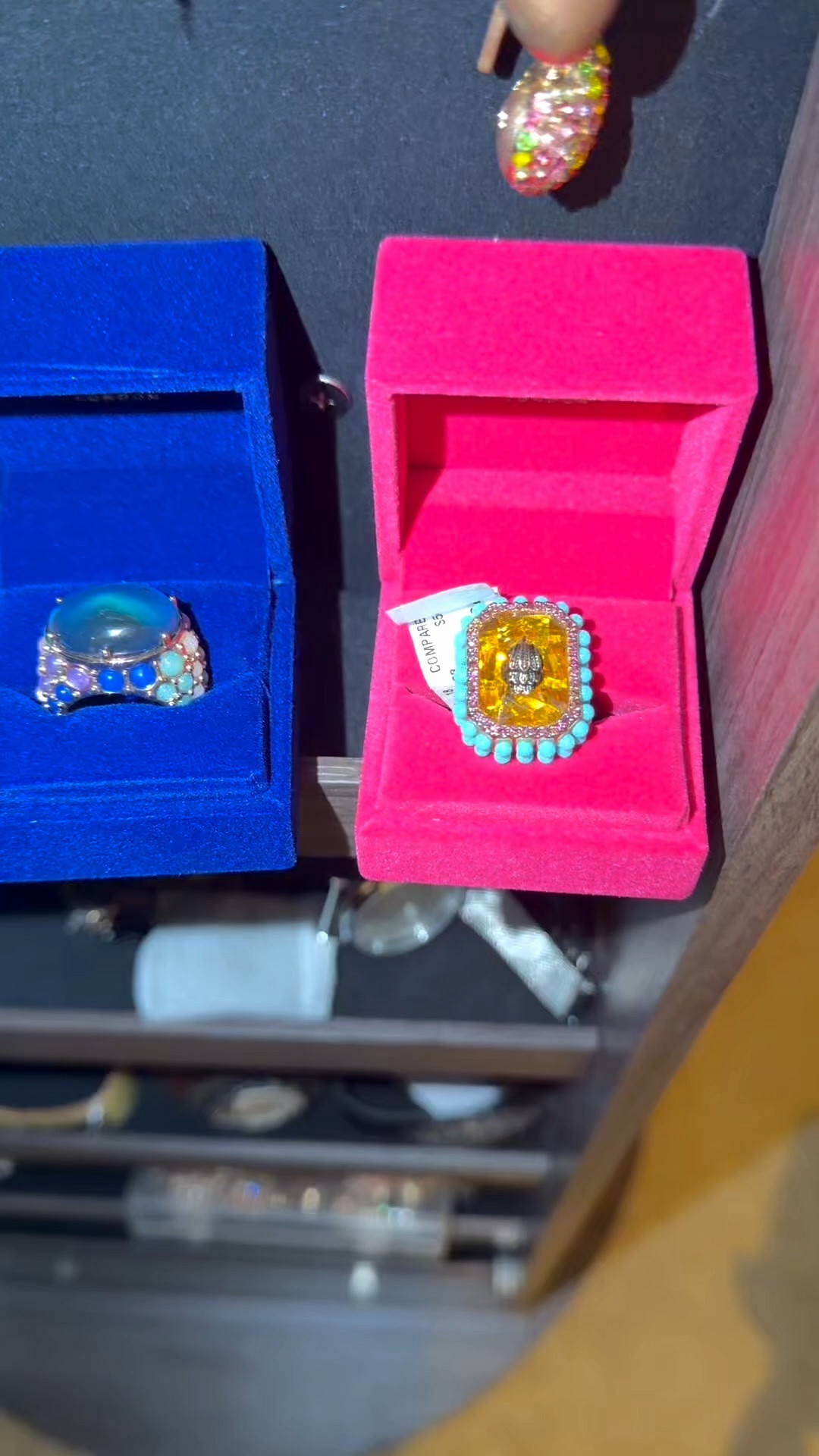 I’m loving the collection from @Kurkgeiger and how @tjmaxx has a lot of jewelry!

#LTKootd #LTKgrwm #LTKU