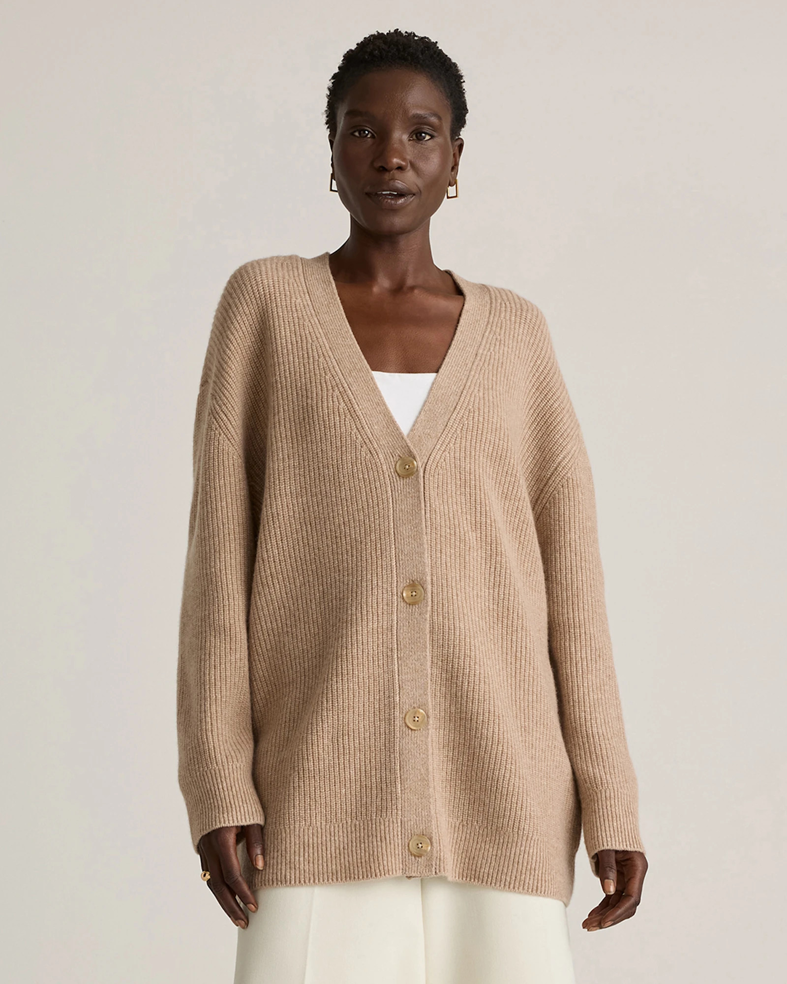 Quince | Women's Mongolian Cashmere OverSized Boyfriend Cardigan Sweater in Heather Grey, Size Medium | Quince