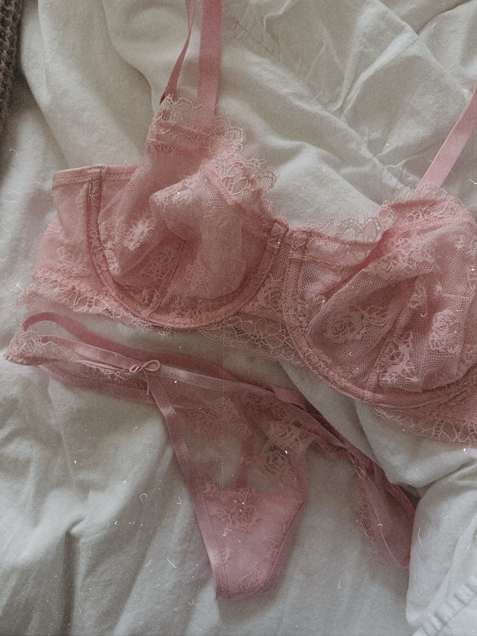 Aerie bra, lace bra, Valentine’s Day, lingerie 

#LTKFindsUnder50 #LTKSeasonal #LTKGiftGuide