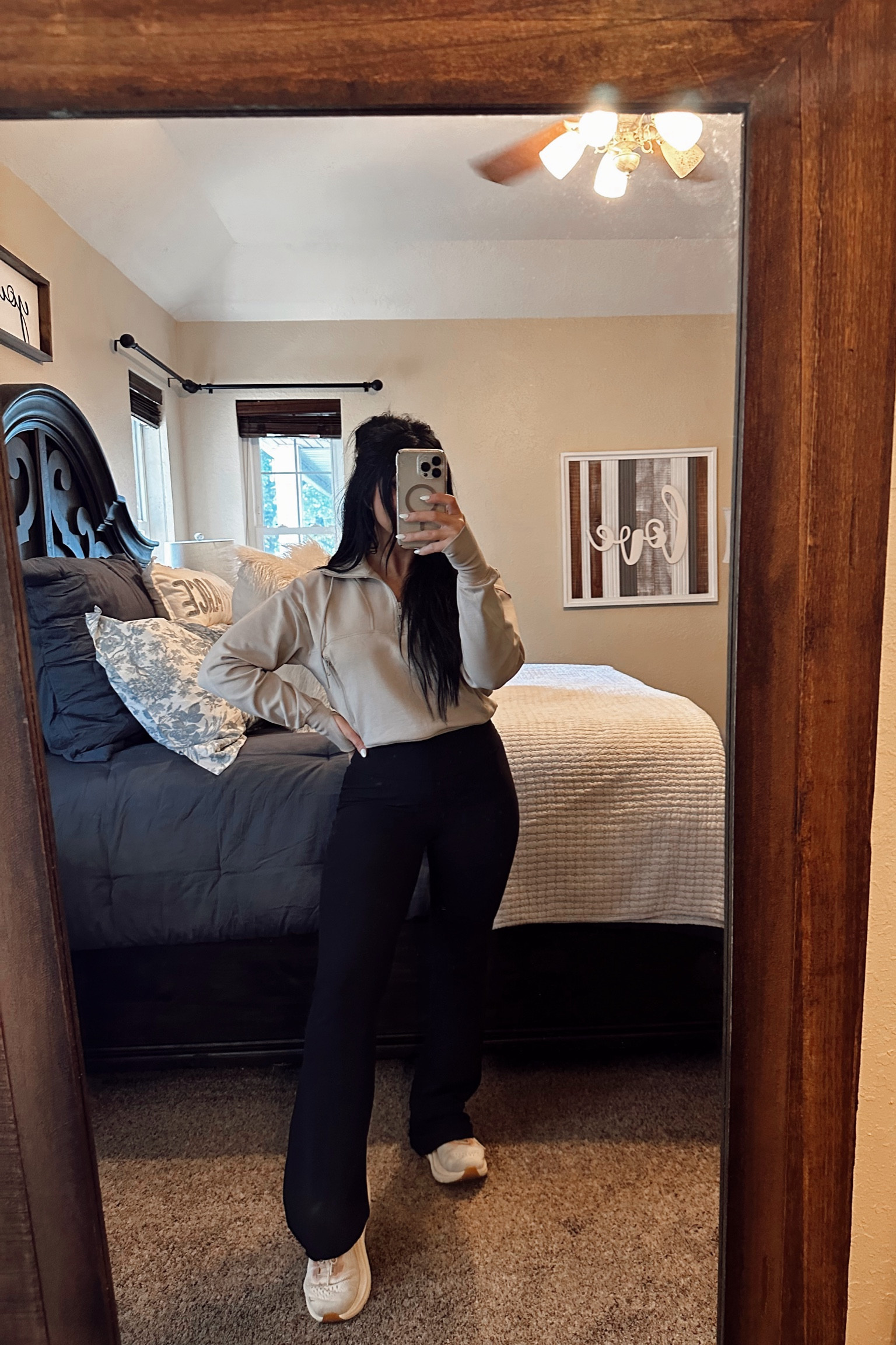 OOTD. 
Wearing size XS in top and 6 in bottoms. 🖤

#LTKActive #LTKFitness