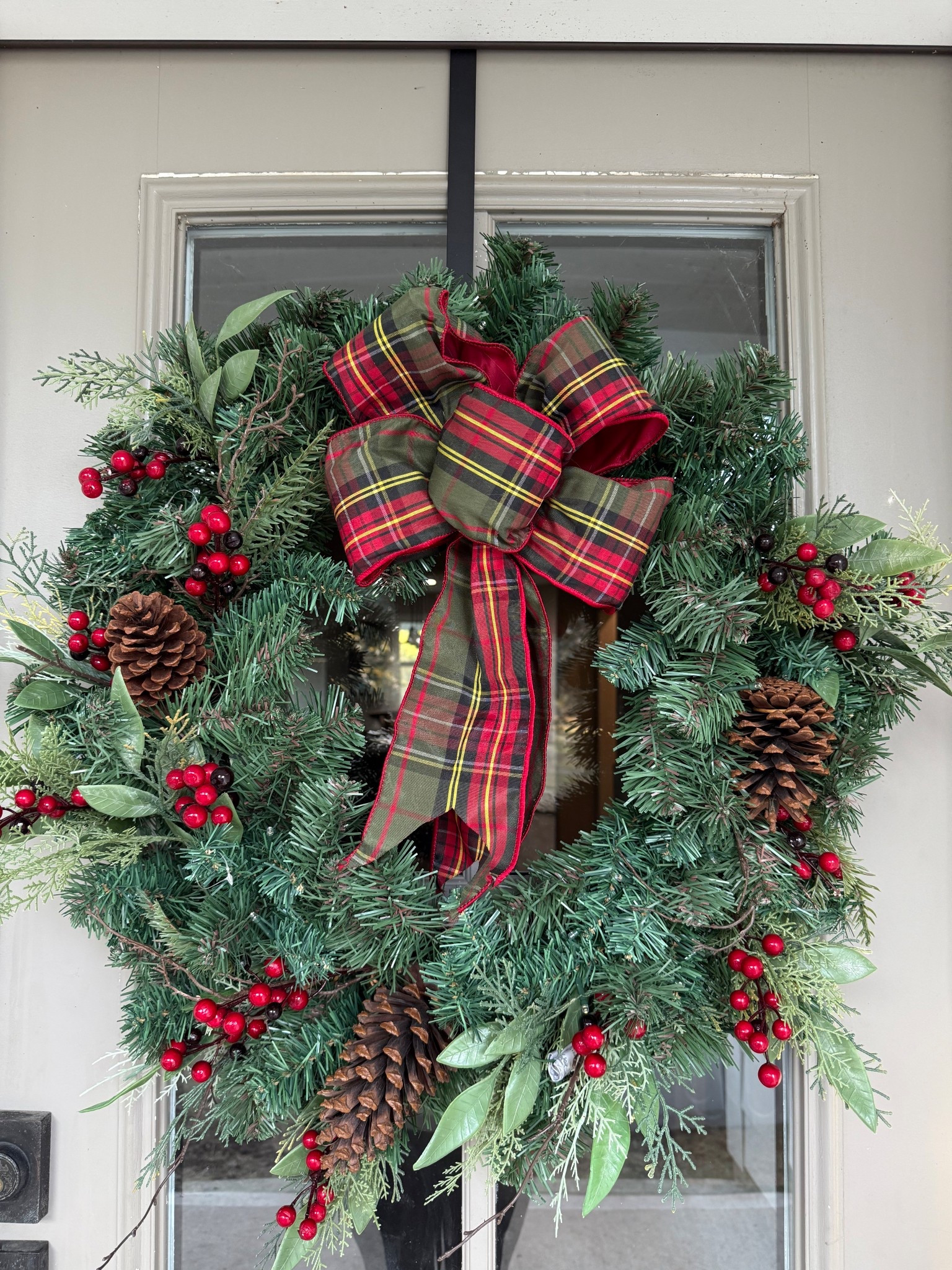 My Christmas wreath, love how this one is simple and classic but still so pretty. 

#LTKSeasonal #LTKHoliday #LTKFindsUnder50