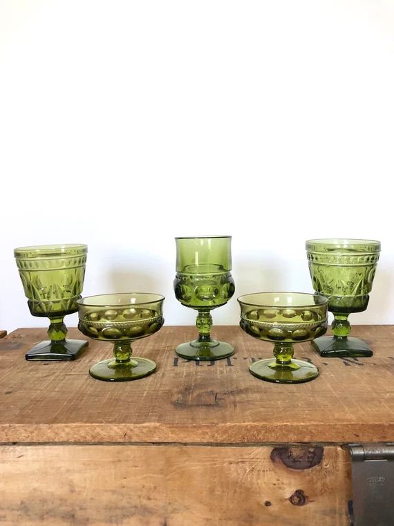 Vintage Green Glasses / Set of Green Wine Glasses / Vintage | Etsy | Etsy (US)