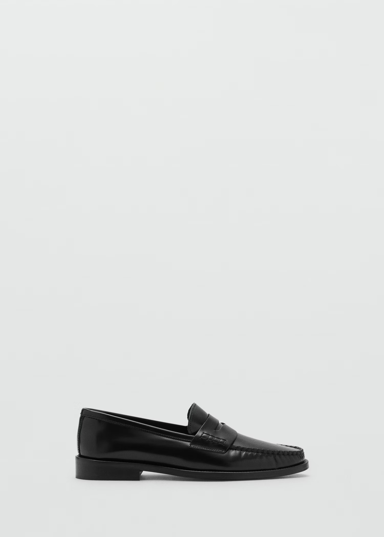 Gathered leather moccasin - Women | MANGO United Kingdom | MANGO (UK)