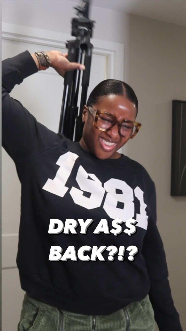 That one spot in the middle of your back that be DRY AF? 

After an UNHOT shower (talking directly to the psycho delegation of my audience), while your skin is still a little damp, apply your lotions/creams/butters/oils as normal and then use the spray on areas you can’t reach.

If you have discoloration on this part of your back and it’s due to dryness, this can help to prevent further discoloration. Dryness is one of many things that can cause hyperpigmentation and discoloration. The Faded product can help fade some of the discoloration back there.



#LTKbeauty #LTKSeasonal #LTKfindsunder50